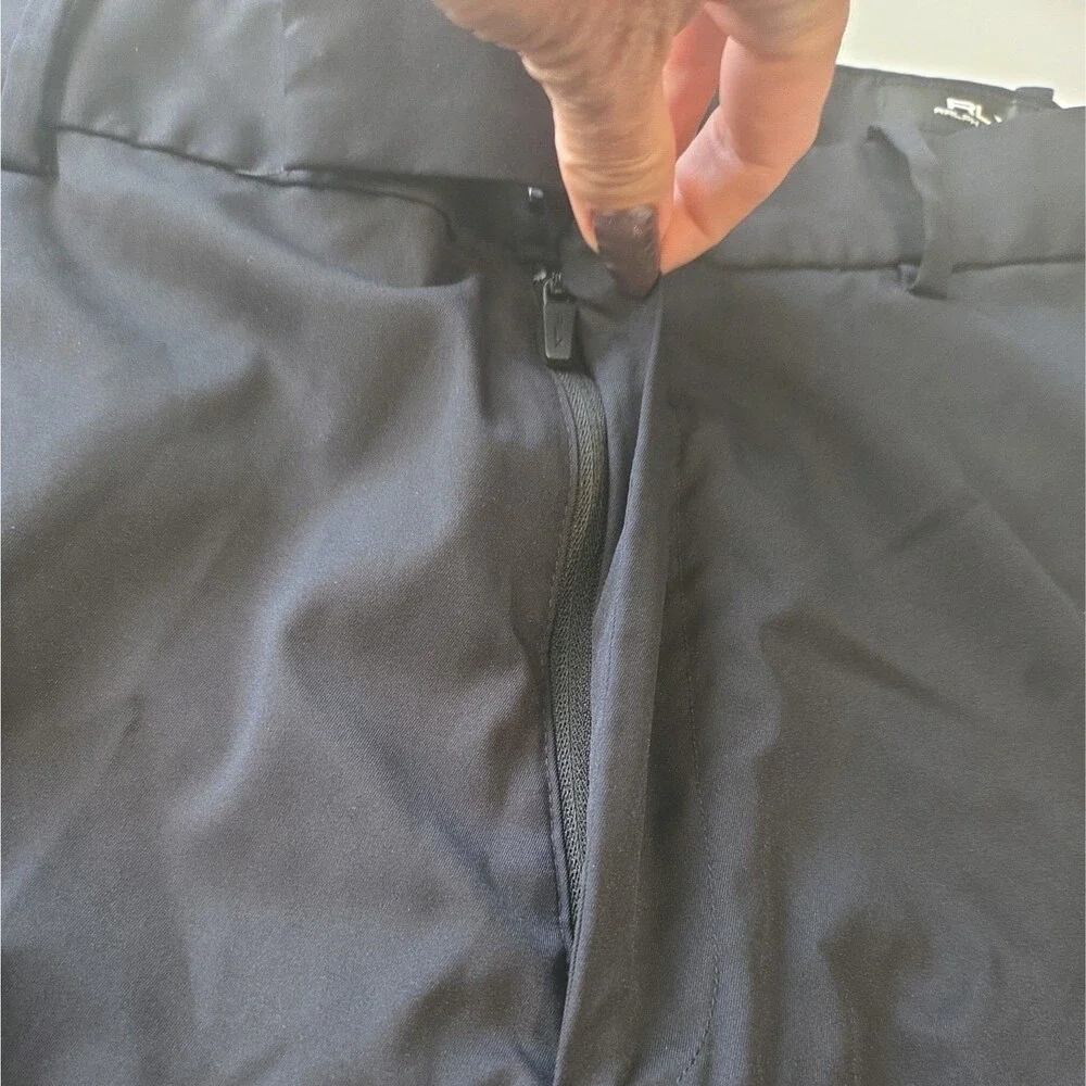 RLX Ralph Lauren Shorts Mens Size 40 Black Golf Casual Flat Front Chino